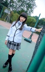2025年新澳门与香港天天免费精准大全，全面解析、专家解读与警惕虚假宣传_: 不可忽视的情感，如何选择来自内心的声音？